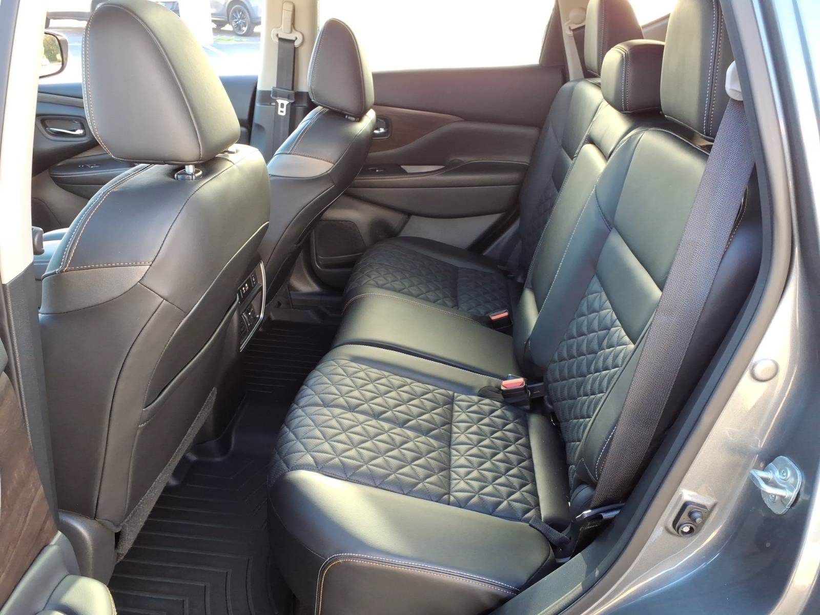 Used 2023 Nissan Murano Platinum AWD/4WD image 8