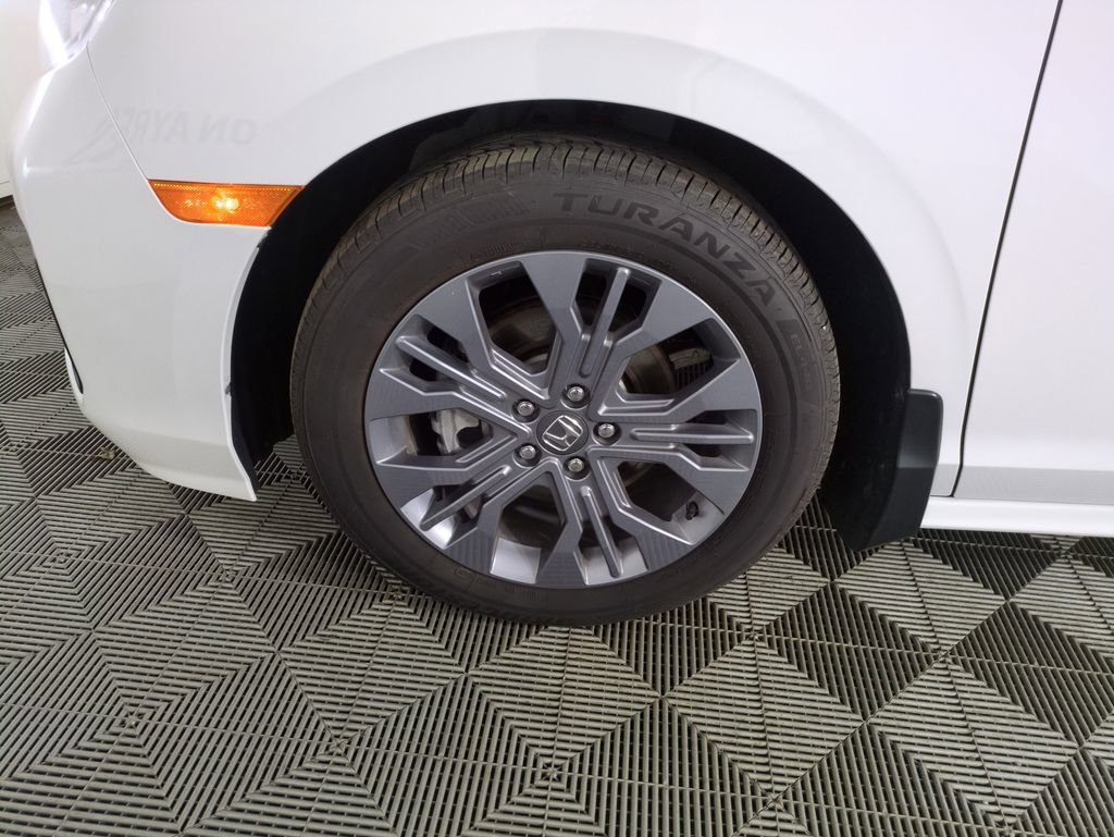 Used 2026 Honda Odyssey Touring image 26