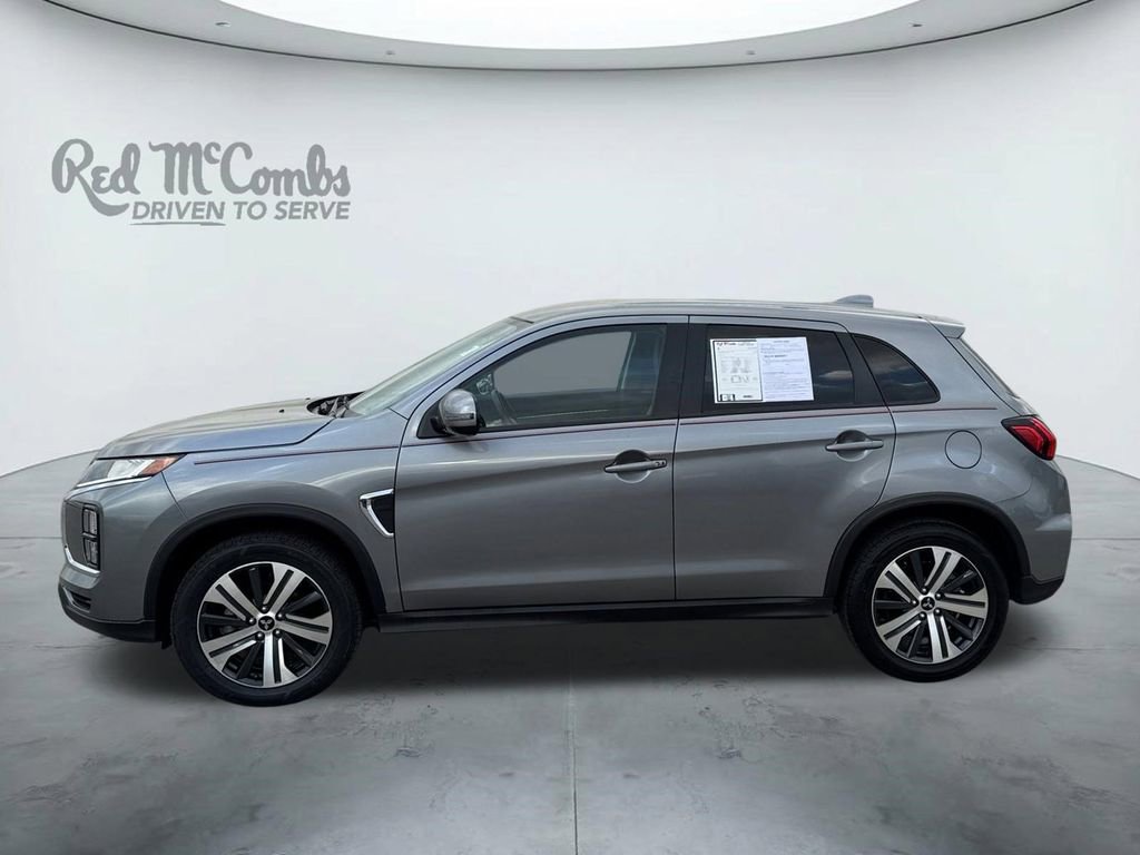 Used 2024 Mitsubishi Outlander Sport SE image 2