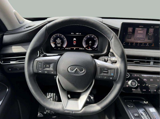 Used 2023 INFINITI QX60 Sensory w/ Vision Package AWD/4WD image 10