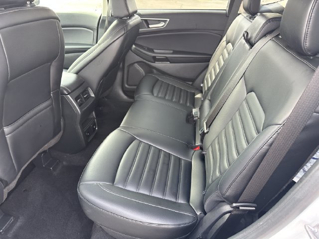 Used 2024 Ford Edge SEL w/ Convenience Package AWD/4WD image 12