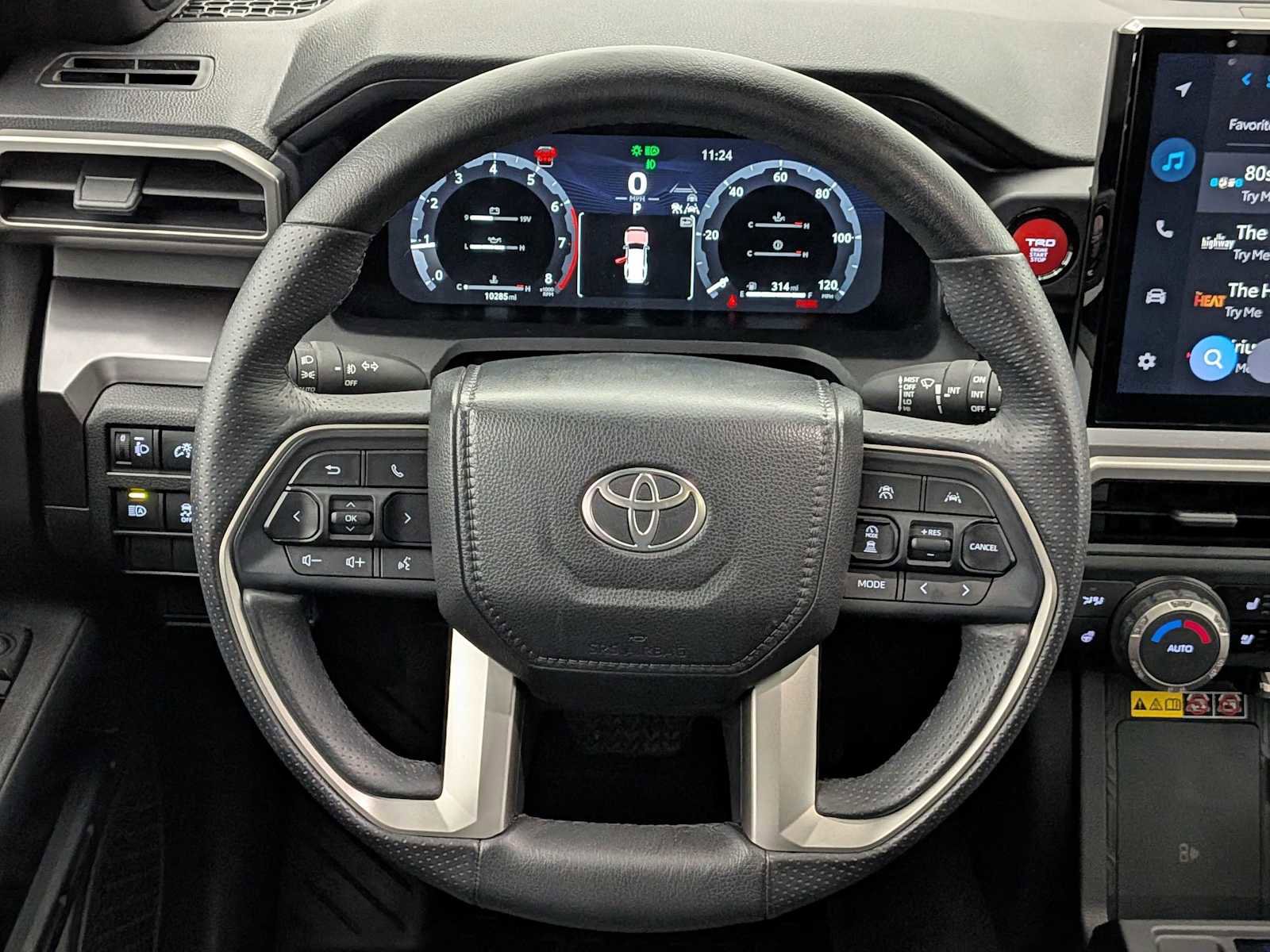 Used 2025 Toyota 4Runner TRD Off-Road Premium image 24