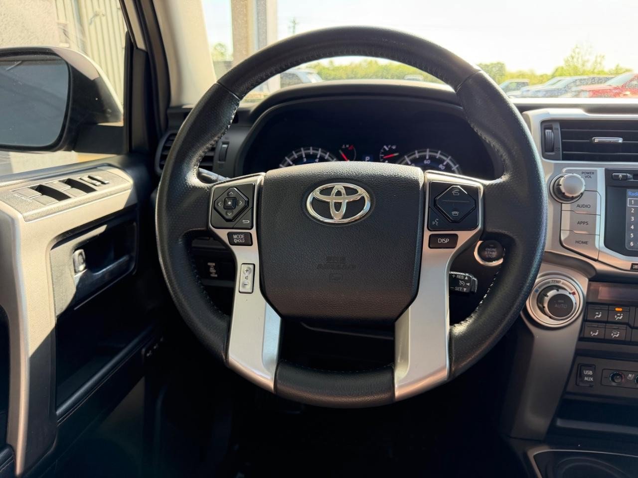 Used 2018 Toyota 4Runner Limited image 12