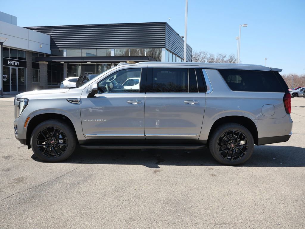 New 2026 GMC Yukon XL Elevation w/ Elevation Premium Package AWD/4WD image 7