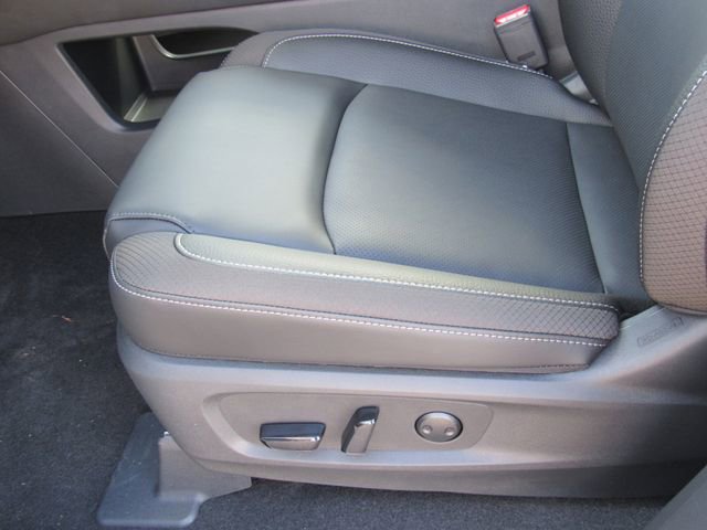 New 2026 Nissan Pathfinder SL image 15