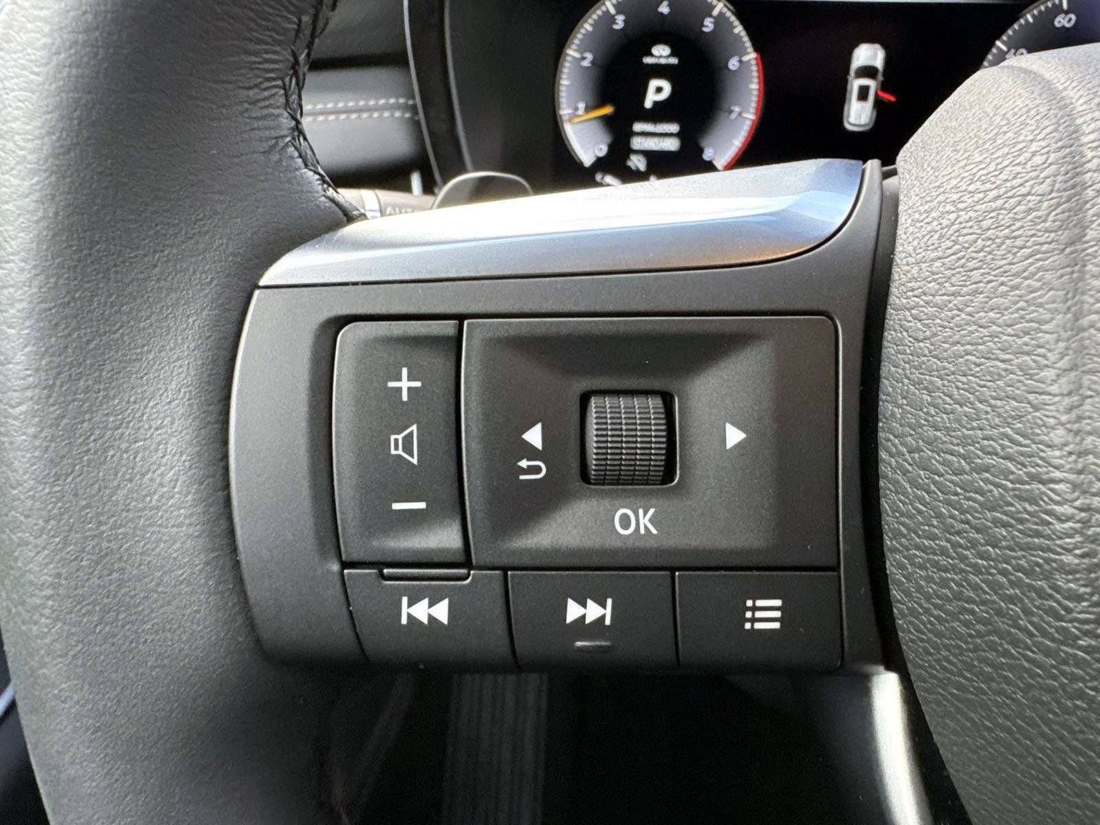 Used 2025 INFINITI QX60 Luxe image 24