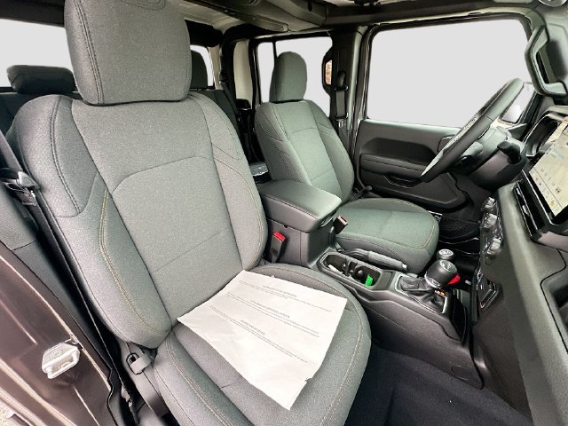 New 2026 Jeep Gladiator Sport AWD/4WD image 26