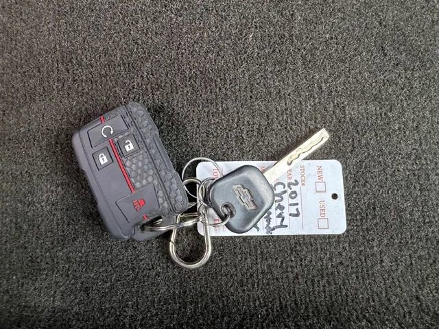 Used 2017 Chevrolet Silverado 1500 LT w/ All Star Edition image 29