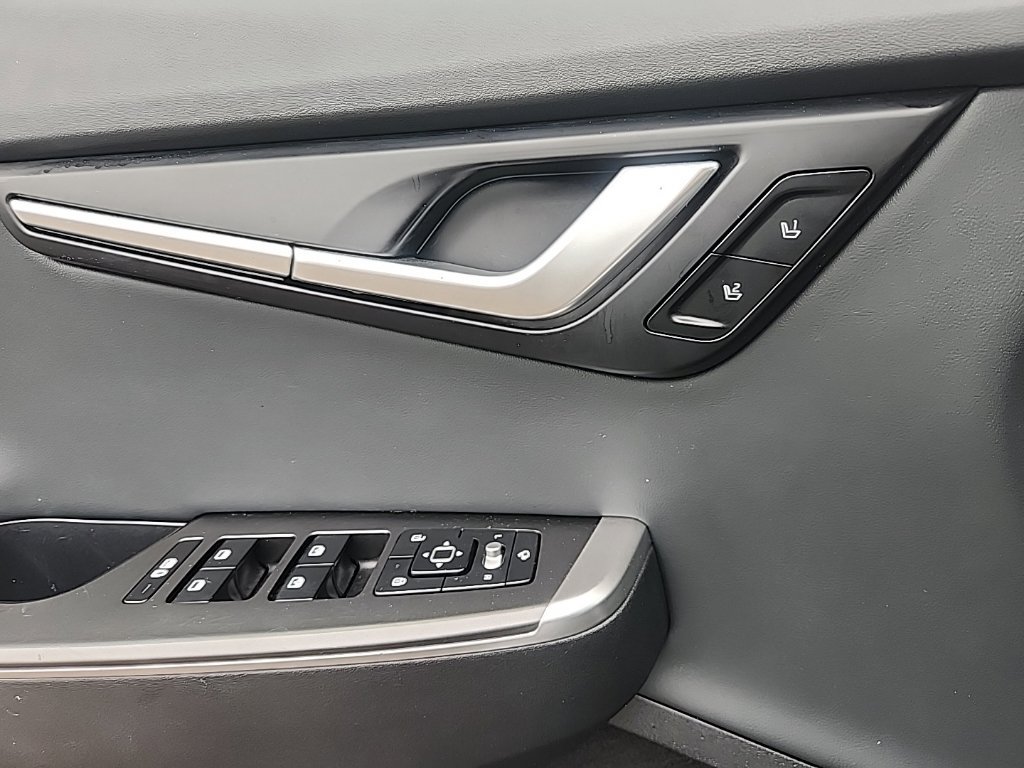 Certified 2024 Kia EV6 Light RWD image 26