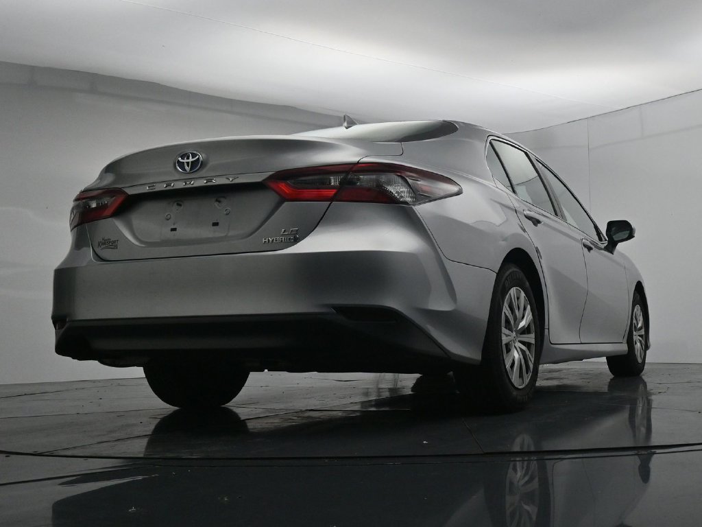 Used 2022 Toyota Camry LE FWD image 22