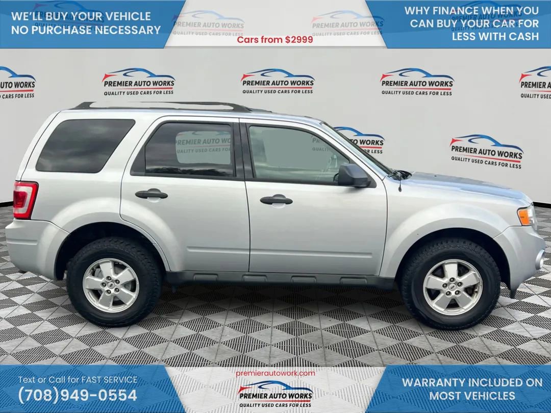 Used 2010 Ford Escape XLT image 8