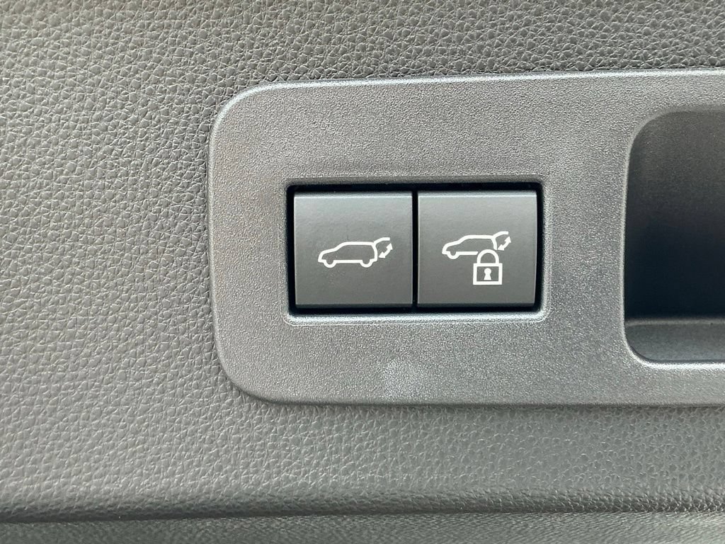 New 2026 Lexus LX 600 4WD w/ Accessory Package (2T) image 20