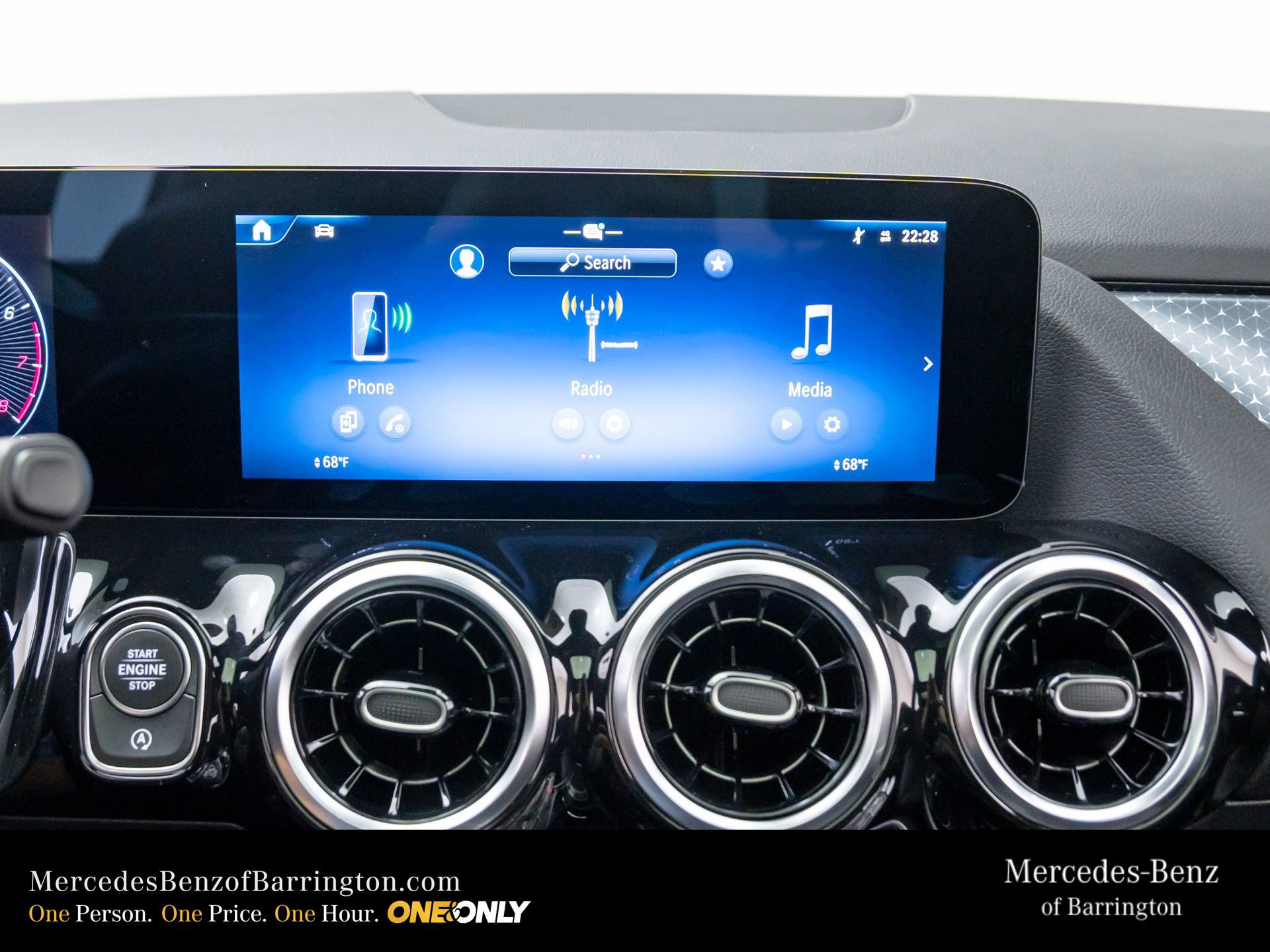 New 2026 Mercedes-Benz GLA 250 4MATIC image 26