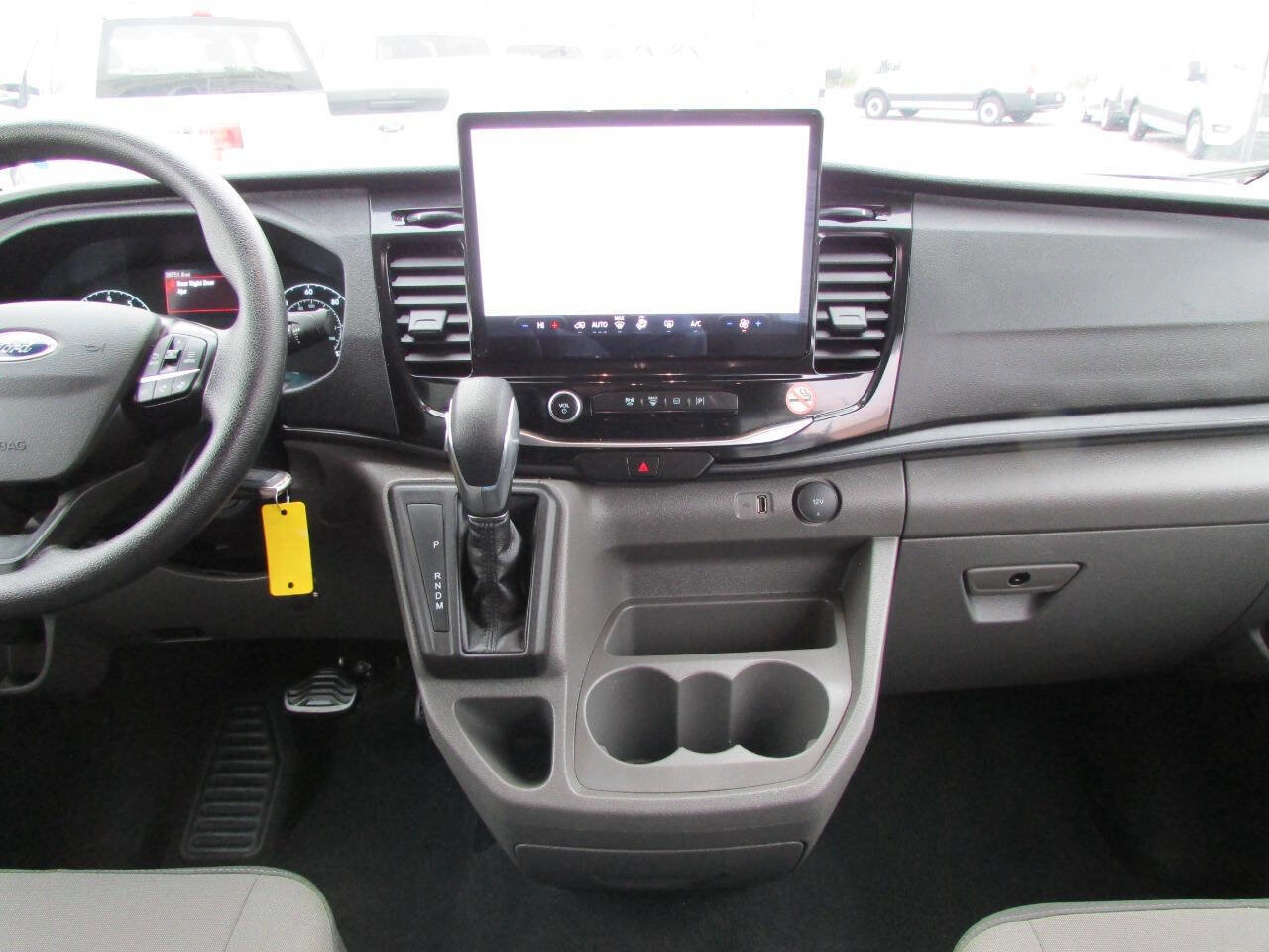 Used 2024 Ford Transit 350 XLT image 22