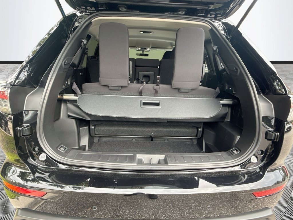 New 2026 Mitsubishi Outlander ES FWD image 28