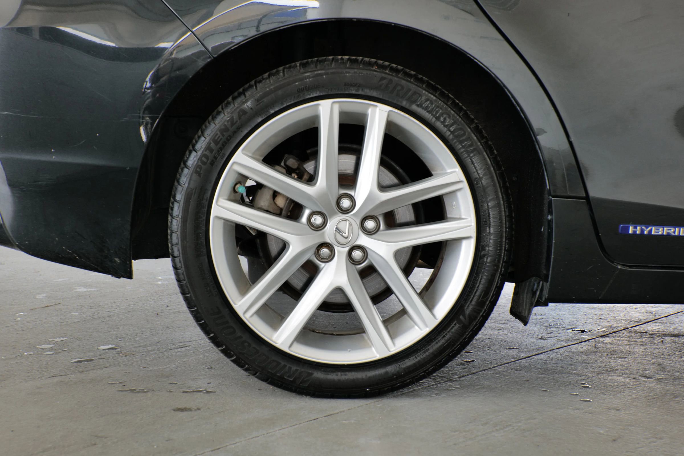 Used 2017 Lexus CT 200h image 36