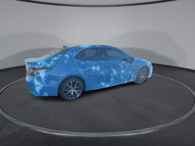 Used 2023 Toyota Camry SE image 15