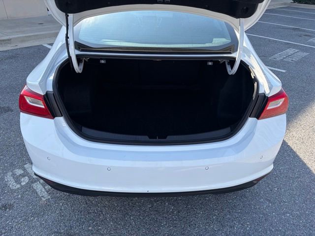 Used 2025 Chevrolet Malibu LT image 7