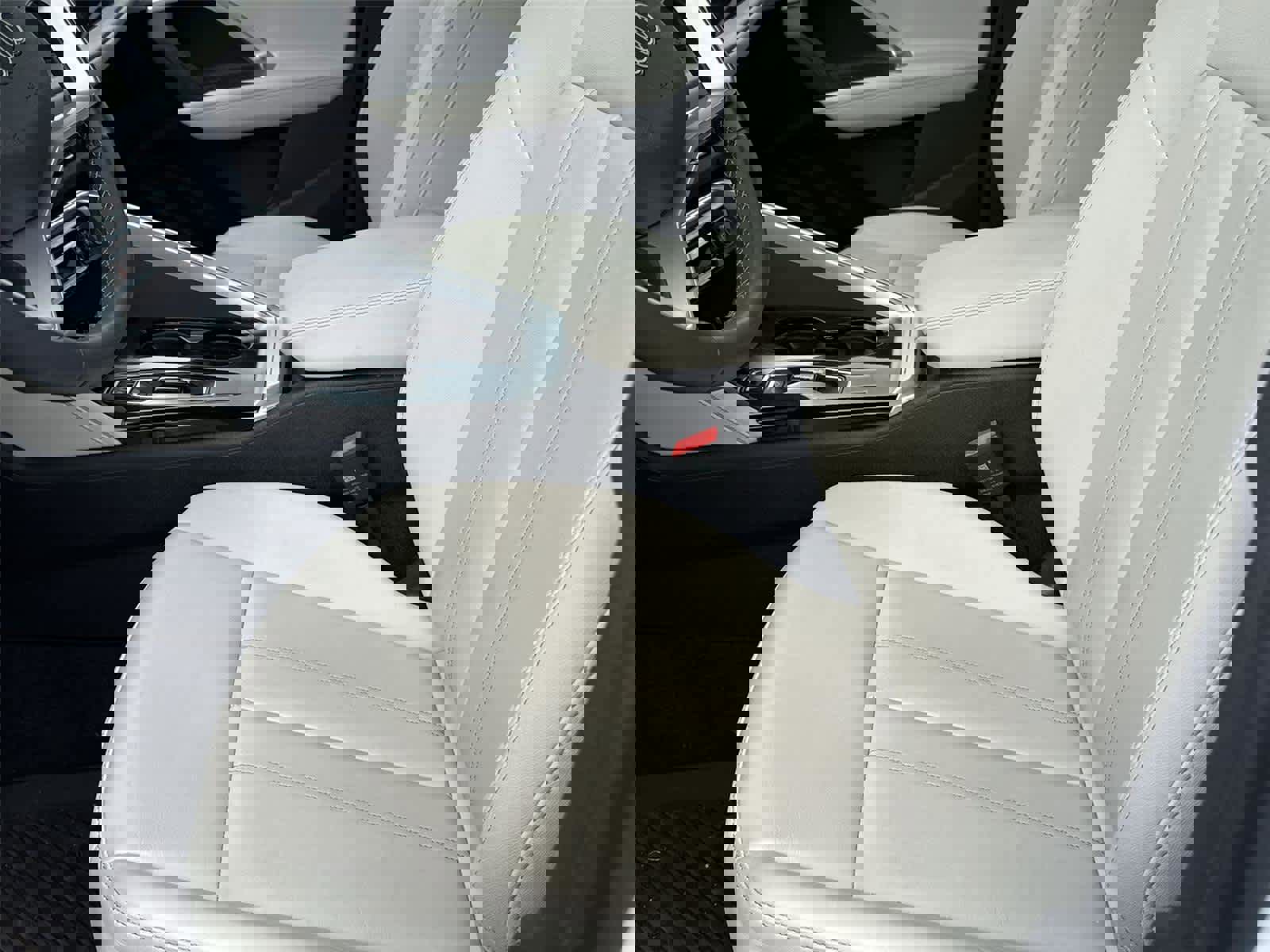 Used 2025 Audi Q5 Premium Plus image 13