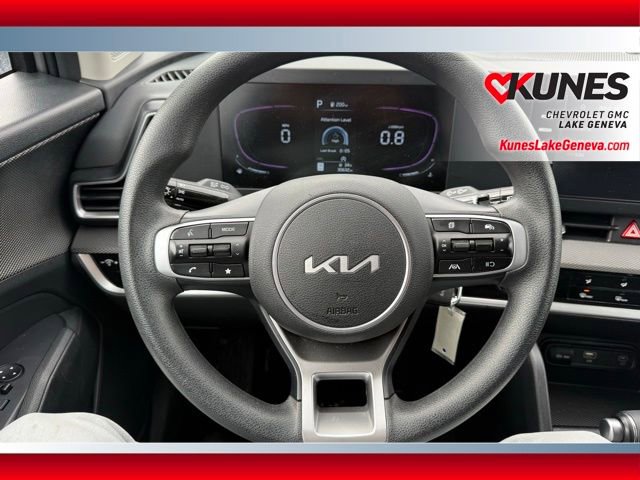 Used 2025 Kia Sportage LX image 32