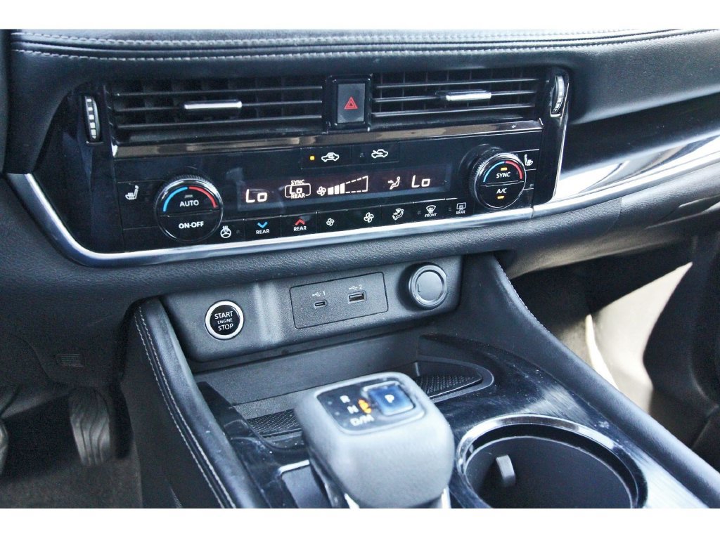 Used 2022 Nissan Rogue SL FWD image 28
