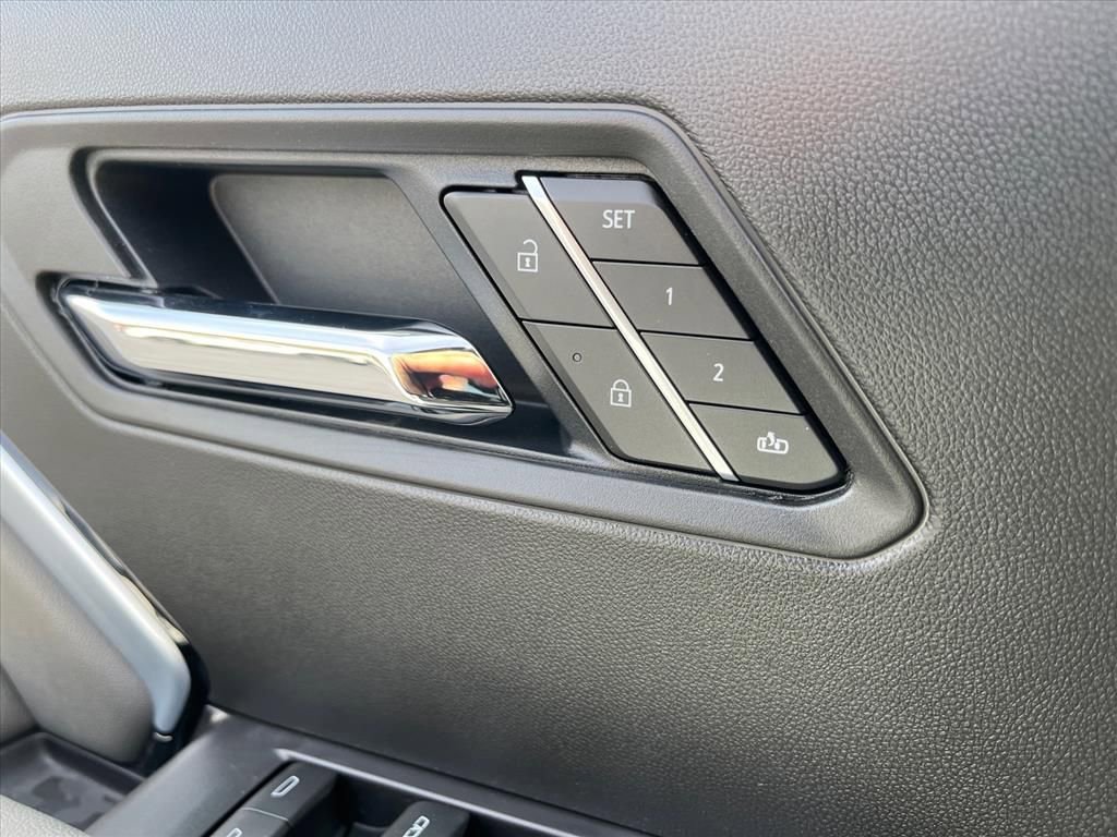 New 2026 Chevrolet Colorado ZR2 image 24