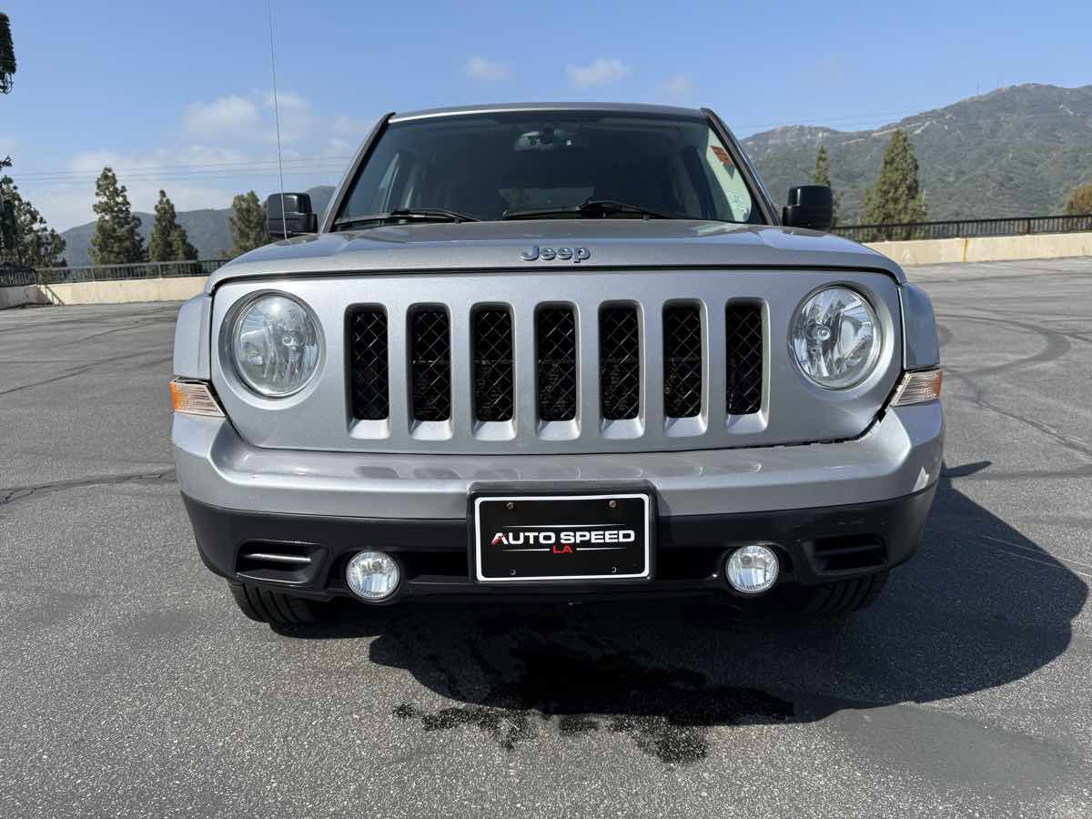 Used 2016 Jeep Patriot Sport image 2