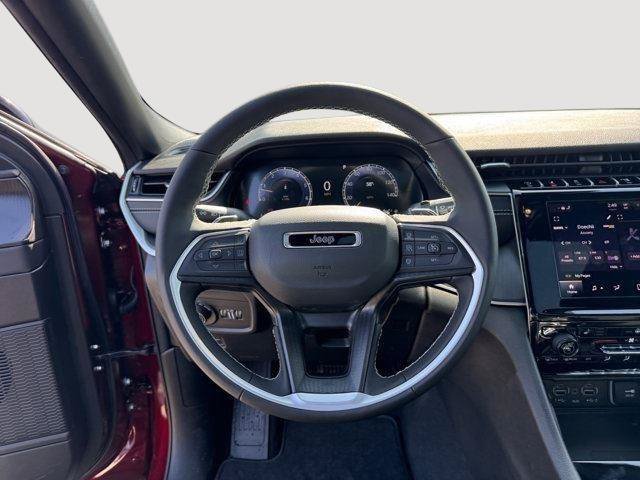 New 2025 Jeep Grand Cherokee Altitude AWD/4WD image 12