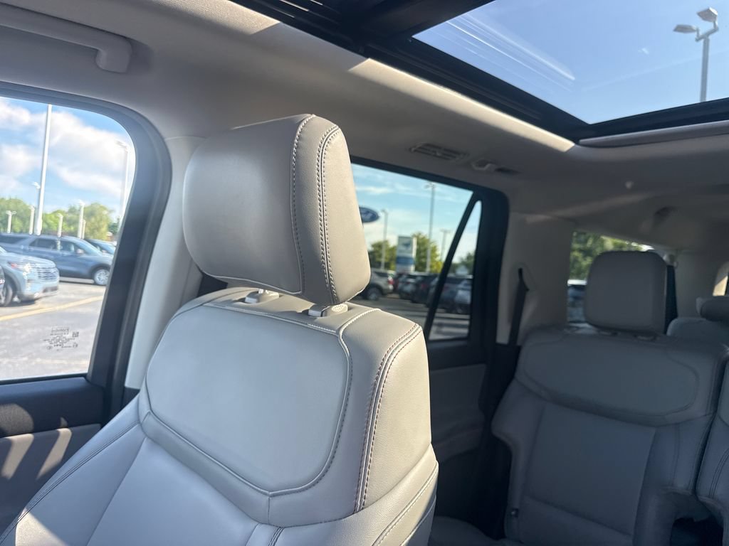 Used 2025 Ford Expedition Max Active AWD/4WD image 49