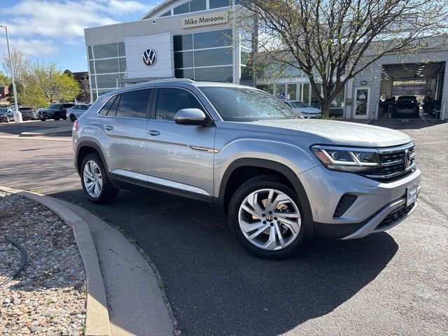Used 2020 Volkswagen Atlas Cross Sport SEL AWD/4WD image 1
