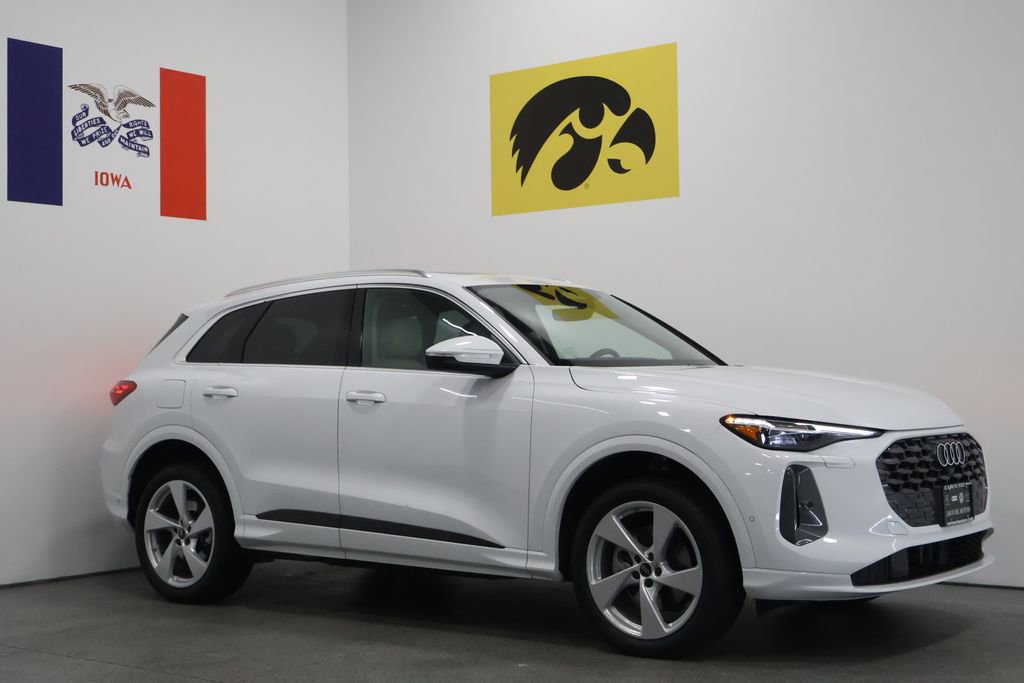 Used 2025 Audi Q5 Premium w/ Premium Plus