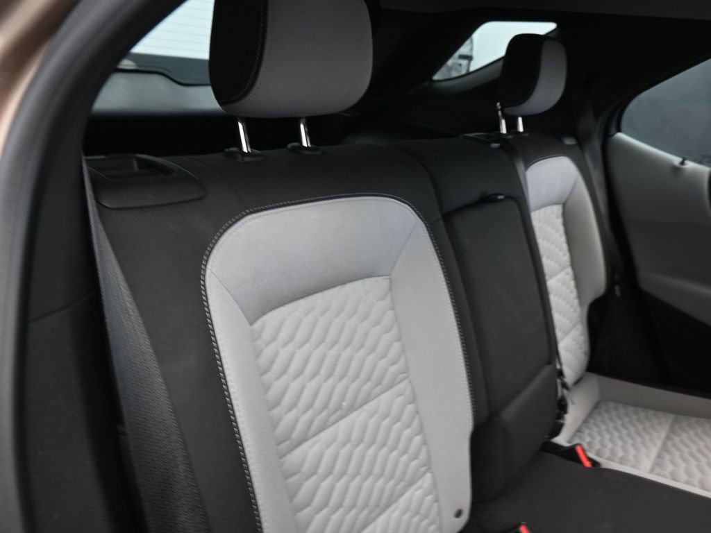 Used 2019 Chevrolet Equinox LS image 33