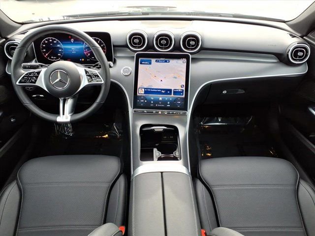 Used 2025 Mercedes-Benz C 300 4MATIC Sedan image 4