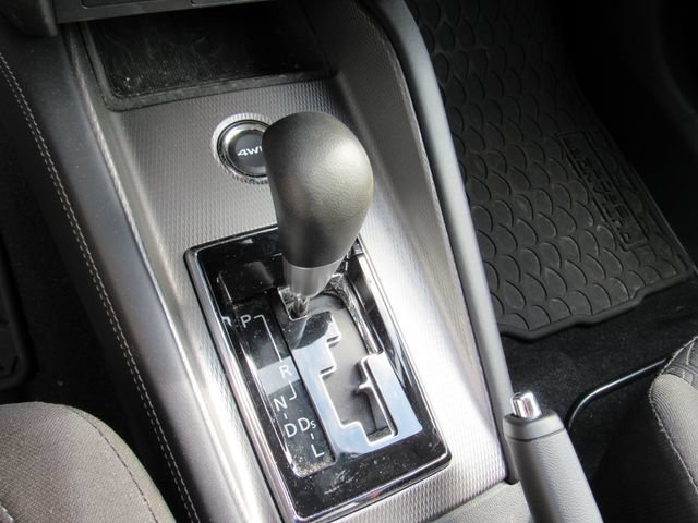 Used 2024 Mitsubishi Outlander Sport ES AWD/4WD image 23