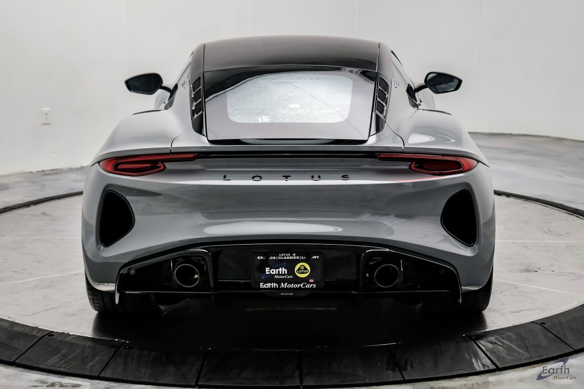 New 2026 Lotus Emira V6 SE RWD image 16