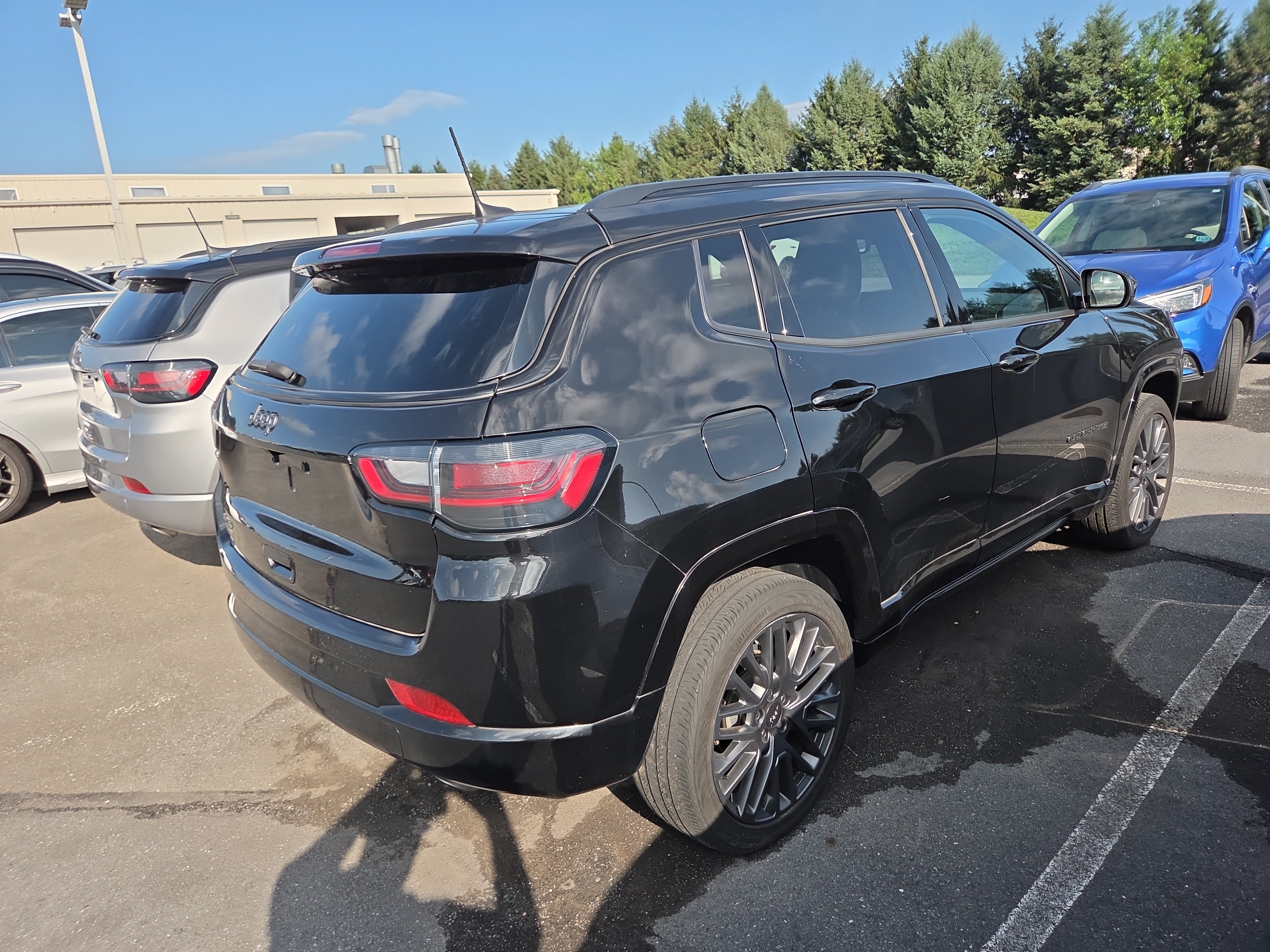 Certified 2022 Jeep Compass High Altitude AWD/4WD image 15