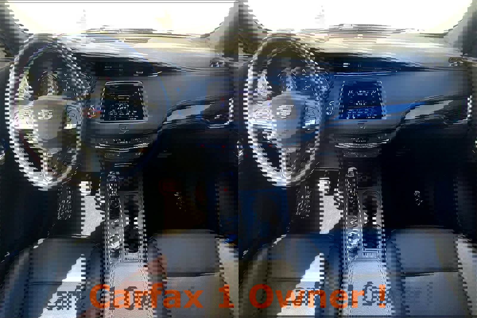 Used 2023 Cadillac XT4 Sport image 11