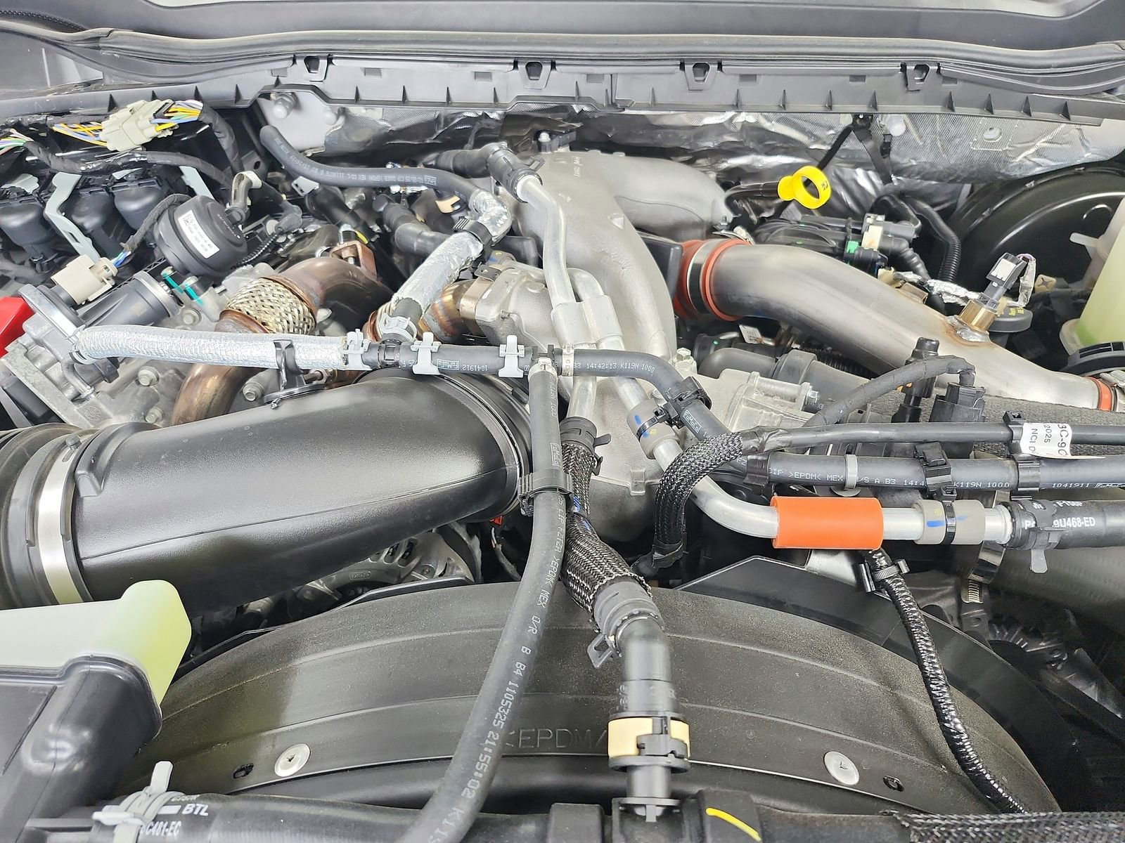 Used 2025 Ford F250 Platinum image 17