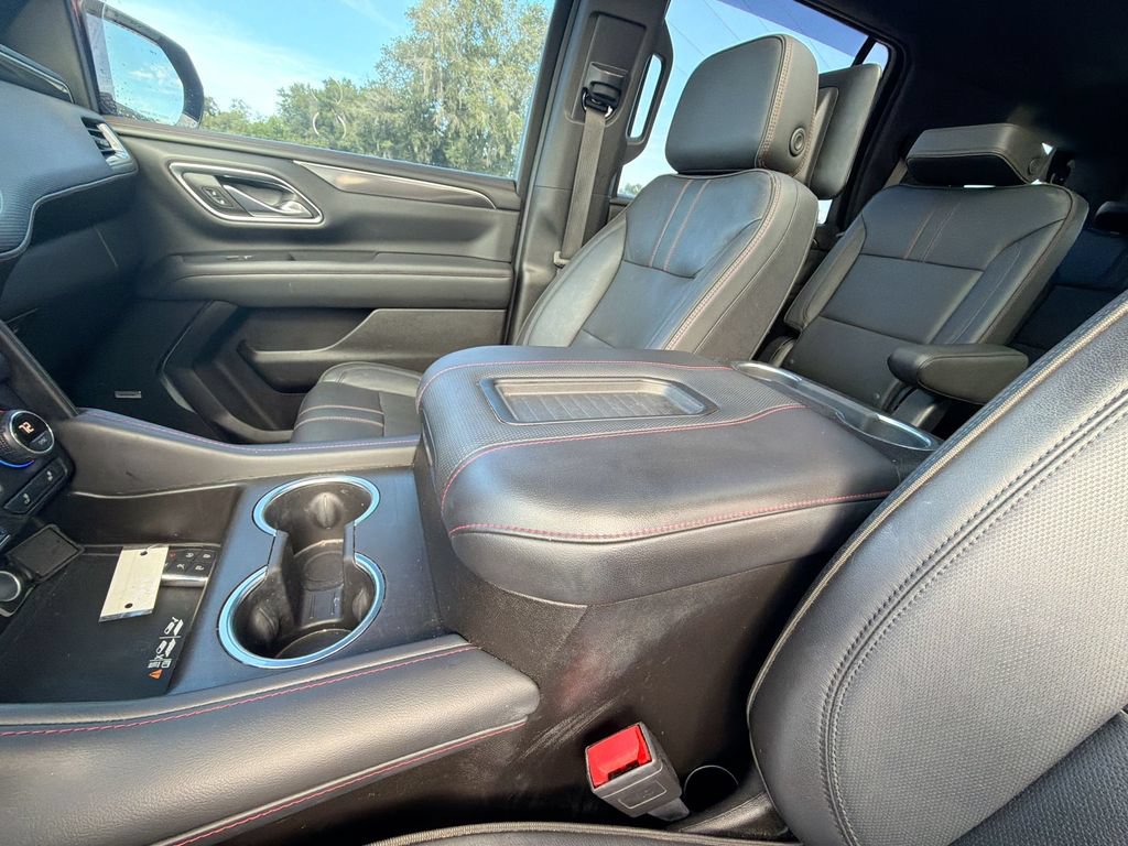 Used 2021 Chevrolet Tahoe RST w/ Luxury Package AWD/4WD image 28