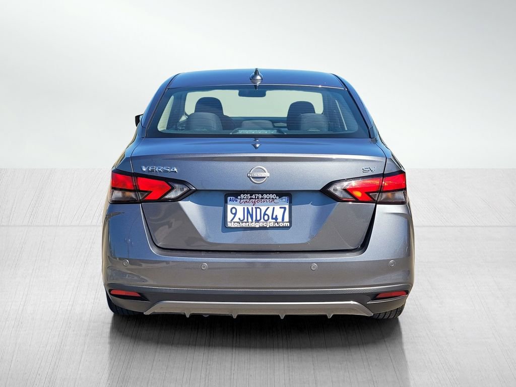 Used 2023 Nissan Versa SV FWD image 5