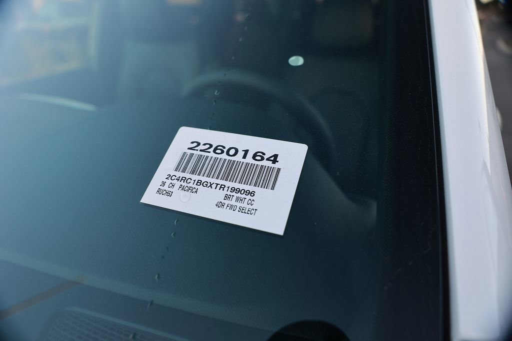 New 2026 Chrysler Pacifica Select image 31