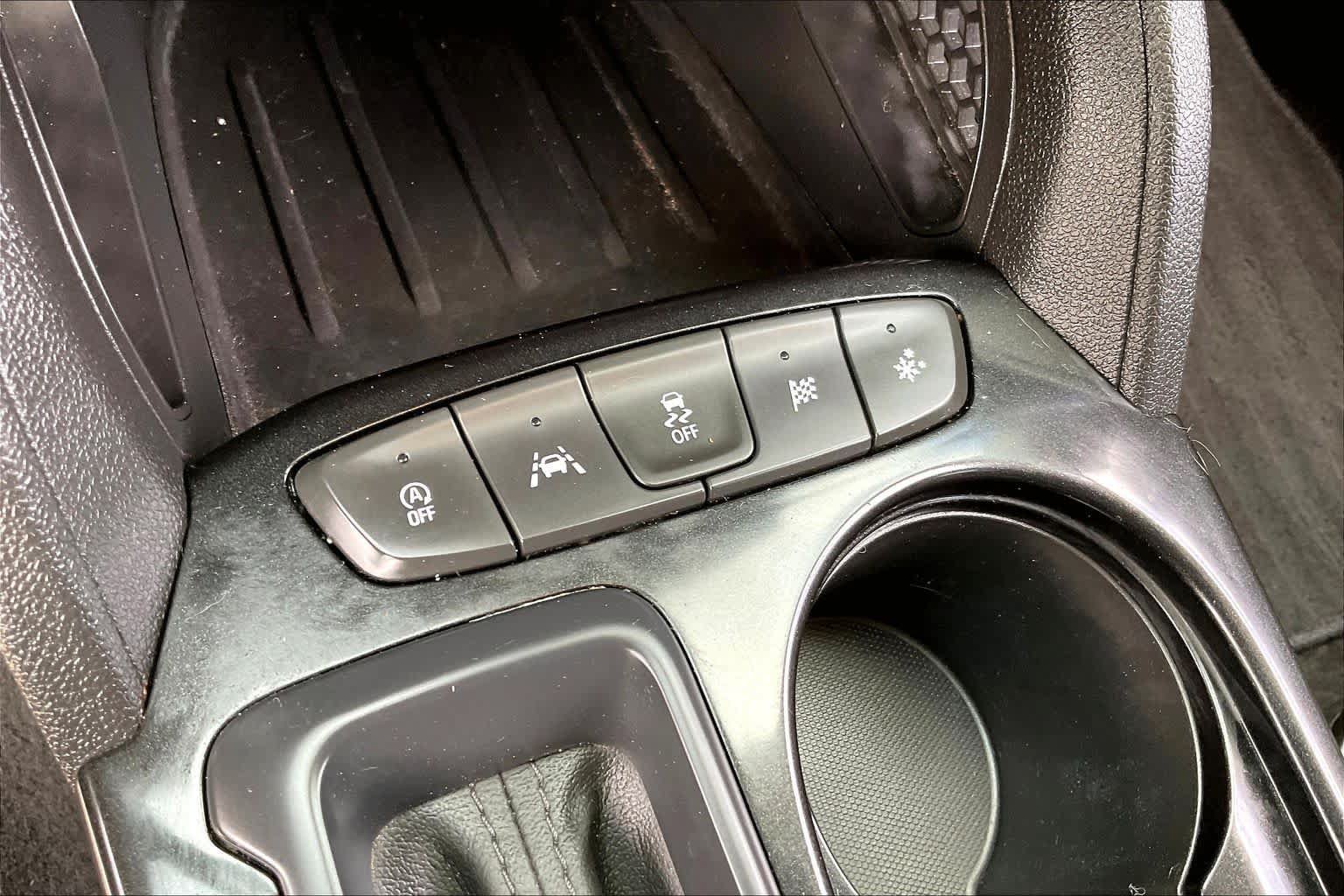 Used 2021 Chevrolet TrailBlazer LT w/ Convenience Package FWD image 30
