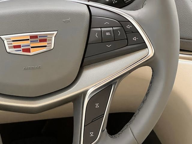 New 2026 Cadillac XT5 Premium Luxury image 13