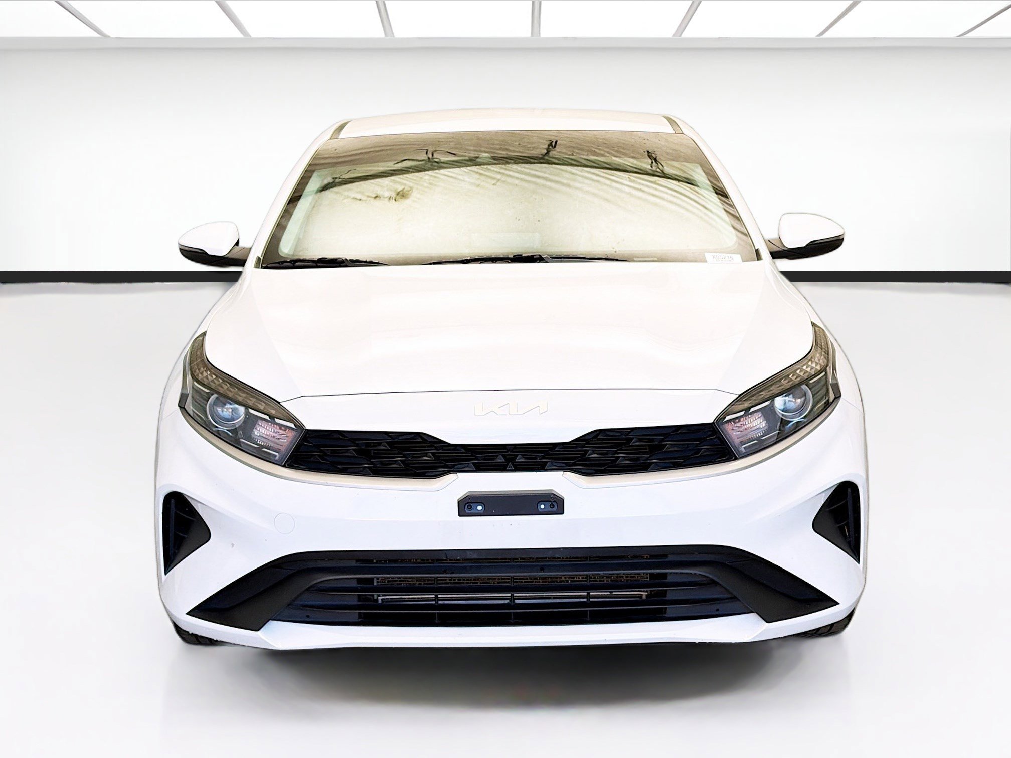 Used 2024 Kia Forte LXS w/ LXS Technology Package image 2