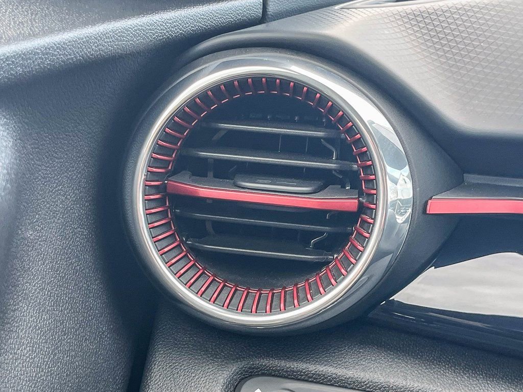 Certified 2024 Chevrolet Trax RS w/ Driver Confidence Package image 46