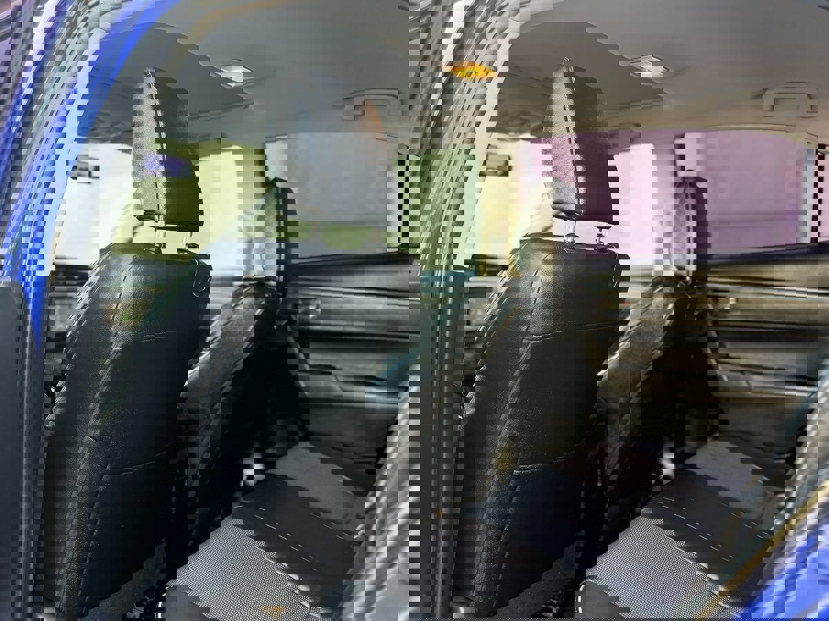 Used 2015 Toyota Corolla S image 27