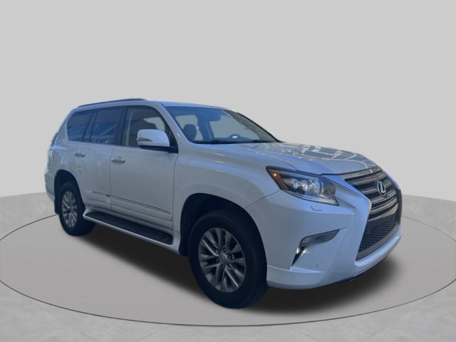 Used 2018 Lexus GX 460 Premium w/ Premium Package AWD/4WD image 4