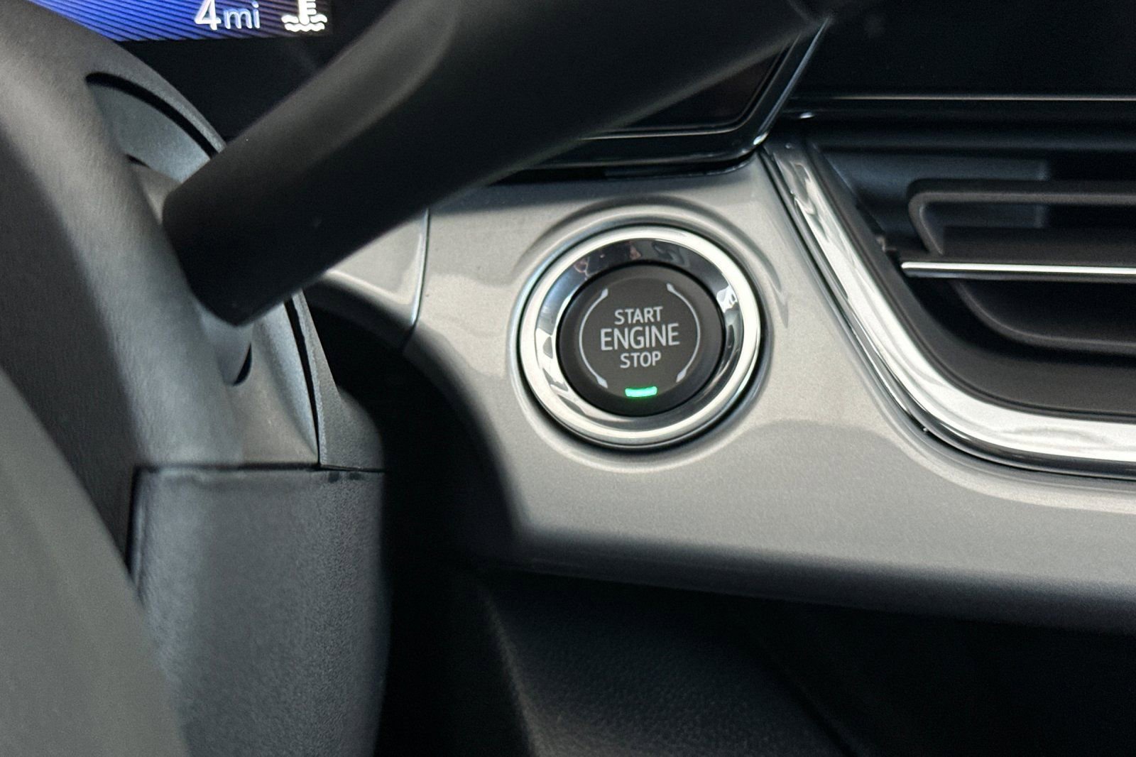 New 2026 Chevrolet Trax LT w/ Driver Confidence Package FWD image 22