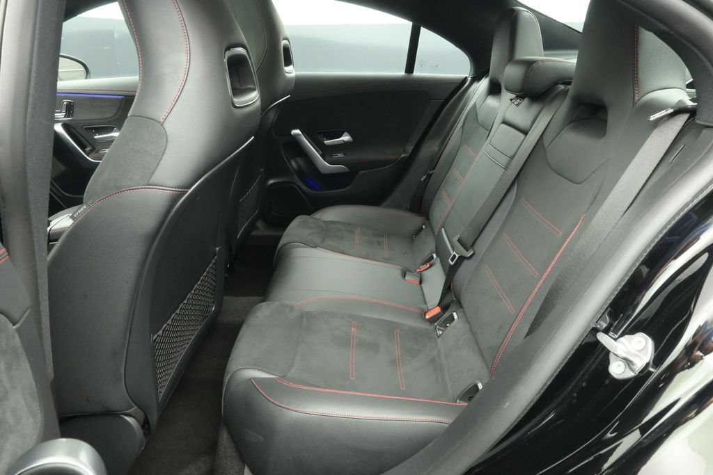 Used 2023 Mercedes-Benz CLA 250 4MATIC image 21