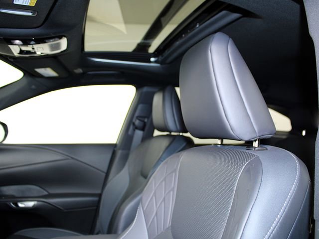 Used 2024 Lexus RX 350 Premium w/ Cold Area Package AWD/4WD image 19
